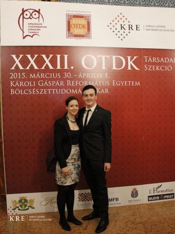 OTDK fal előtt készült képek